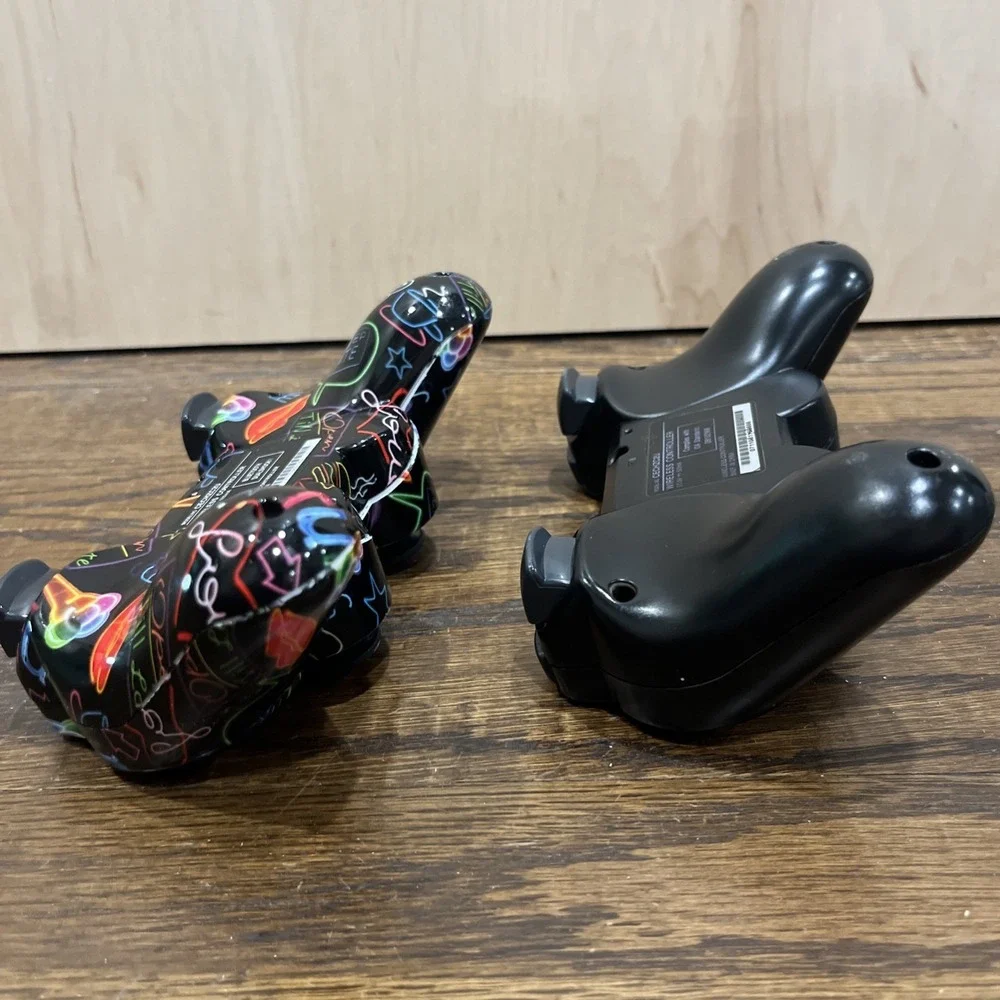 Unbranded 3rd Party Playstation 3 Controllers Lot of 2 Pattern CECHZC2U Wireless